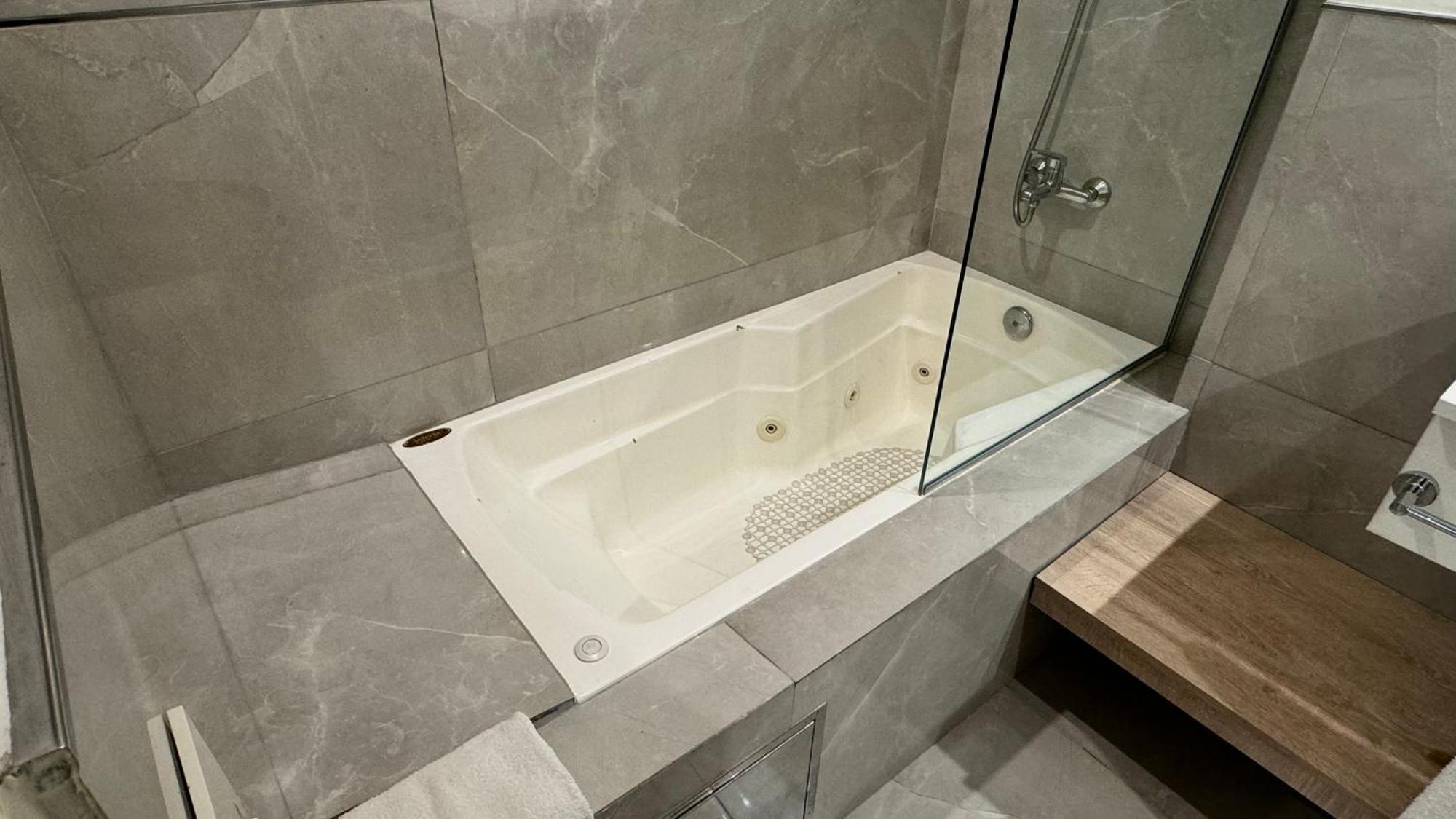 Gardi Hotel & Suites Буенос Айрес Екстериор снимка